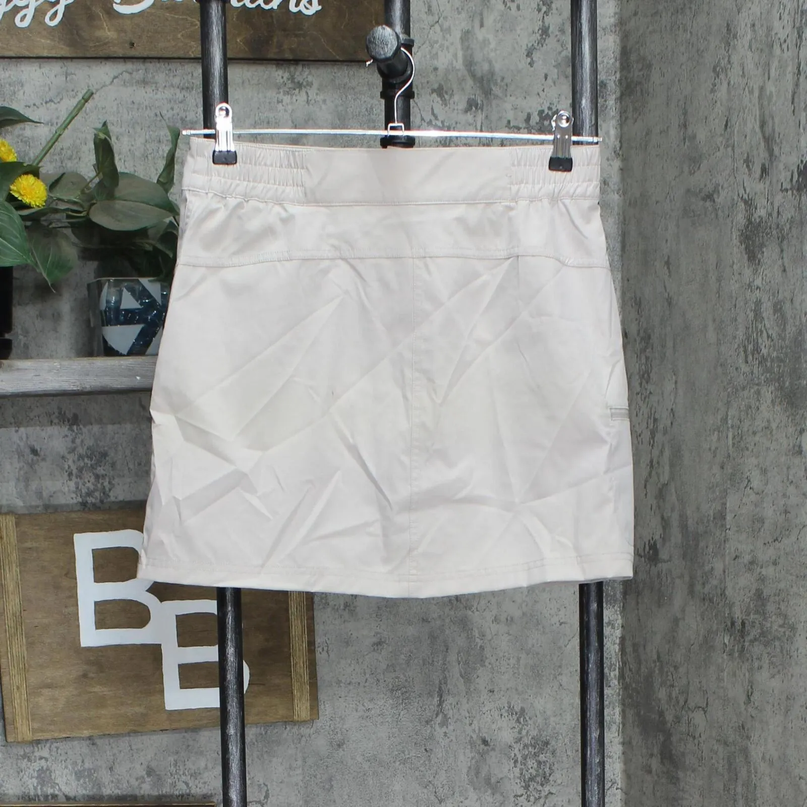 32 Degrees Cool Womens Lightweight Tech Skort 1745837 Beige Brown S