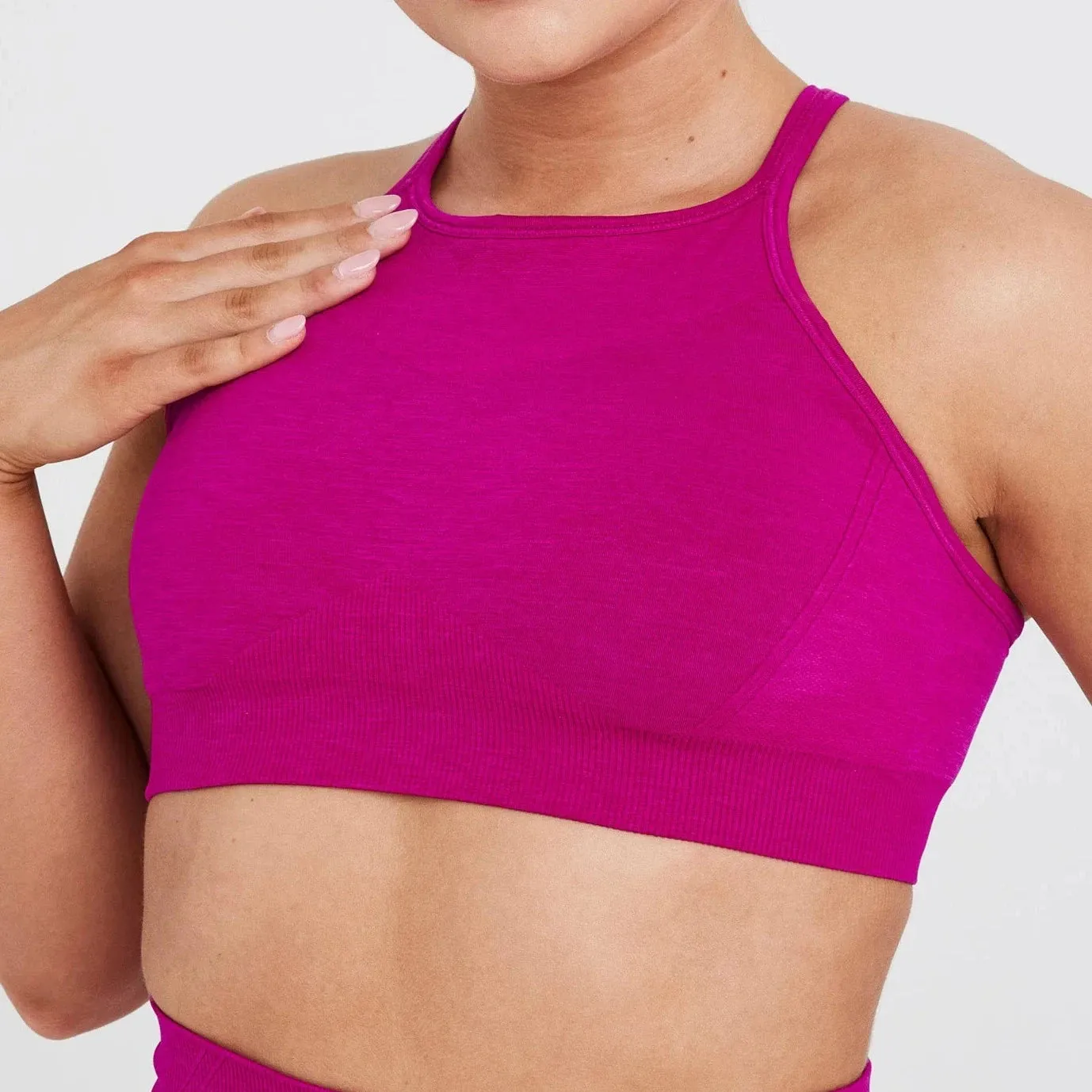 Effortless Micro Women Seamless Oner Active Sports Bra Running Adjustable Strap Fitness Workout Yoga Bra Cross Back Sexy Gym Top