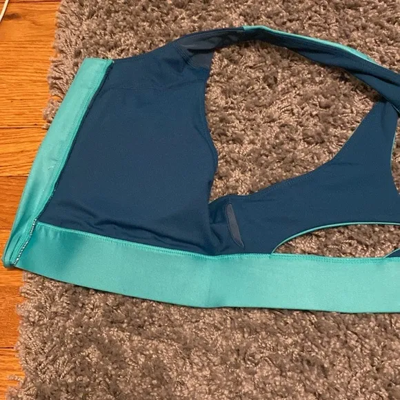 Fabletics Ella High Support Zip Front Sports Bra