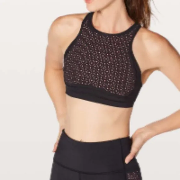 Lululemon Colour Me Quick Bra Black Flash Light 4