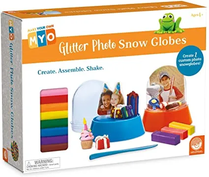 Make Your Own Glitter Photo Snow Globe