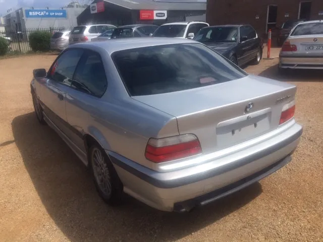 S2765 E36 Coupe 318is M44 AUTO 1998/08