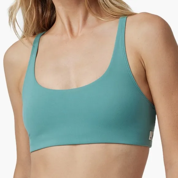 Vuori NWOT L Yosemite Sports Bra